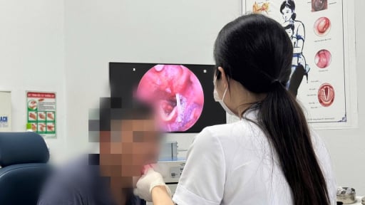 Mắc cùng lúc 2 sai lầm khi ăn, người đàn ông gặp họa đau đớn