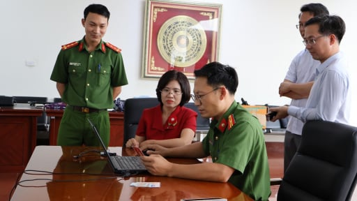 Nông thôn Tây Bắc: Công an Lai Châu dồn lực cho công tác đổi thẻ đảng viên, phấn đấu hoàn thành trước ngày 2/9 