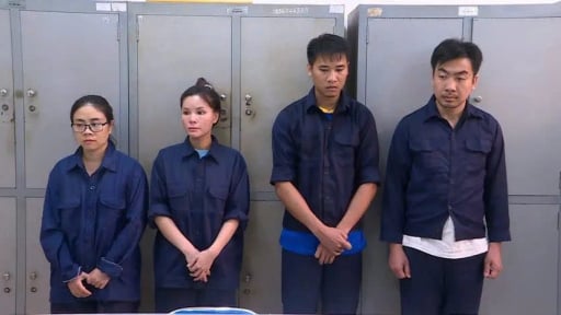 Ngày mai, xét xử 5 cựu cán bộ hải quan có hành vi nhận hối lộ, 'bảo kê' đường dây buôn lậu