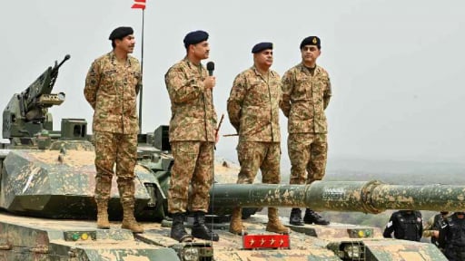 Tư lệnh Pakistan cảnh báo 'xóa sổ một nửa thế giới' nếu chiến tranh hạt nhân với Ấn Độ bùng nổ