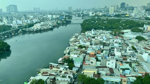 Lãnh đạo TP.HCM yêu cầu đưa nội dung chỉnh trang nhà ở ven kênh, rạch vào báo cáo chính trị đại hội đảng một số phường