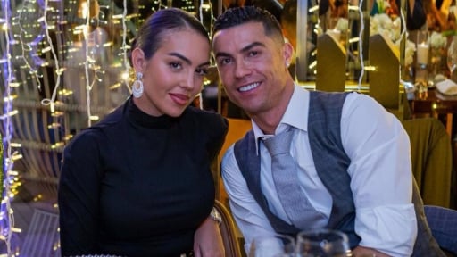 Hành trình đổi đời của Georgina Rodriguez bên cạnh siêu sao sở hữu 1 tỷ USD