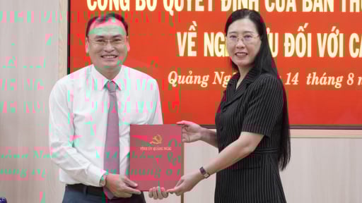 Nguyên Chủ nhiệm Ủy ban Kiểm tra Tỉnh ủy Quảng Ngãi nghỉ hưu trước tuổi
