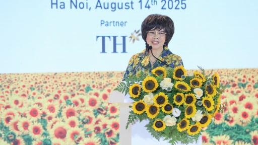 AHLĐ Thái Hương: Hãy góp phần thúc đẩy để ban tặng cho con trẻ một tấm khiên vững chãi - đó là Luật Dinh dưỡng học đường
