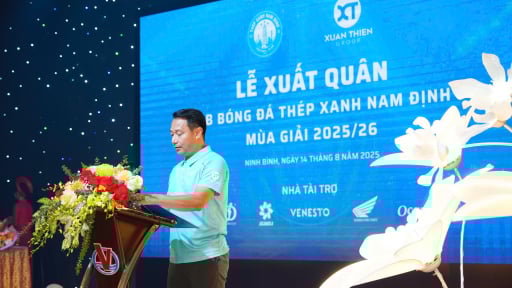 HLV Vũ Hồng Việt nói gì về mục tiêu mùa giải 2025/2026?