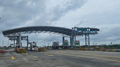 Ngày đầu thí điểm cấm xe tải làn 1 cao tốc Hà Nội - Hải Phòng: Tài xế chấp hành ra sao?
