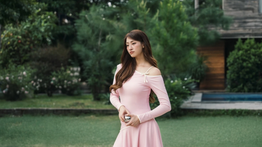 Local brand của Lương Thùy Linh lại nhận 'bão' chê