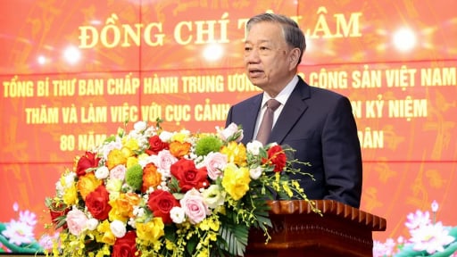 Bài viết của Tổng Bí thư Tô Lâm: '80 năm - Vinh quang Công an Nhân dân Việt Nam'