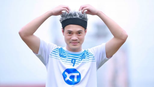 Văn Toàn gửi thông điệp tới “anh em cây khế'