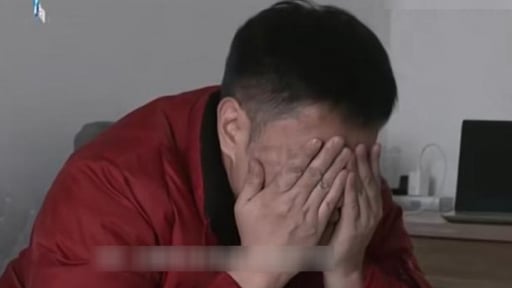 Người đàn ông 16 năm sống cùng cha nuôi, vẫn kiên trì tìm kiếm cha mẹ ruột