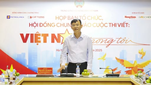 Tổng Biên tập Báo Dân Việt: Cuộc thi viết “Việt Nam trong tôi” cho thấy niềm tin về sự chuyển mình mạnh mẽ!