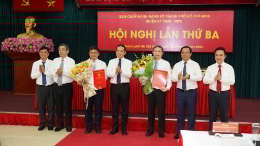 Ông Dương Anh Đức làm Trưởng ban Tuyên giáo và Dân vận Thành ủy