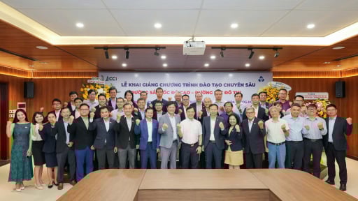 CC1: Khai giảng chương trình đào tạo nhân lực chuyên sâu về lĩnh vực đường sắt