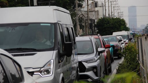 Cửa ngõ phía Đông TP.HCM kẹt cứng ngày đầu nghỉ lễ 2/9