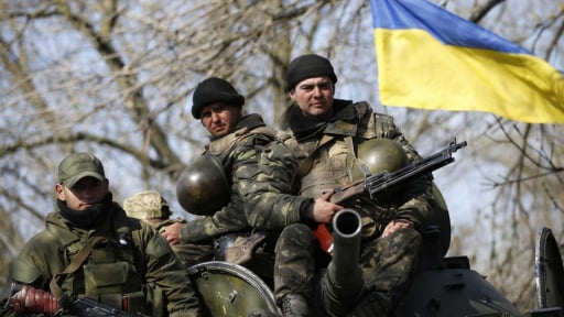 Cựu sĩ quan tình báo Mỹ: Phương Tây sẵn sàng 'hy sinh' Ukraine để ngăn Mỹ xích lại gần Nga