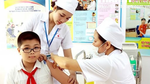 Tăng mức hỗ trợ đóng BHYT cho học sinh, sinh viên từ 30% lên 50% từ năm học 2025 -2026