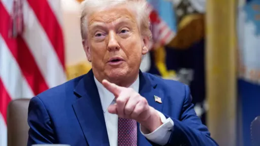 Đội ngũ Trump tiết lộ 'lá bùa' giúp định đoạt số phận Ukraine, làm nước Mỹ 'hồi sinh', hùng mạnh