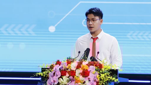 Chân dung nam sinh gây bất ngờ với bài phát biểu tại lễ khai giảng 'chưa từng có'
