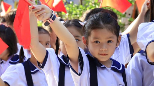 Khai giảng lịch sử ở TP.HCM: Hơn 2,5 triệu học sinh đón năm học mới và loạt cơ ngơi trường mới 