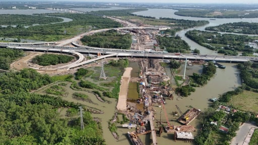Vành đai 3 TP.HCM đạt 55% sản lượng, đặt mục tiêu thông xe 14,7 km cầu cạn cuối năm