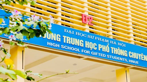 Hạ điểm chuẩn lớp 10 năm 2026: THPT Chuy&ecirc;n Đại học Sư phạm H&agrave; Nội giảm điểm, cơ hội lớn cho học sinh