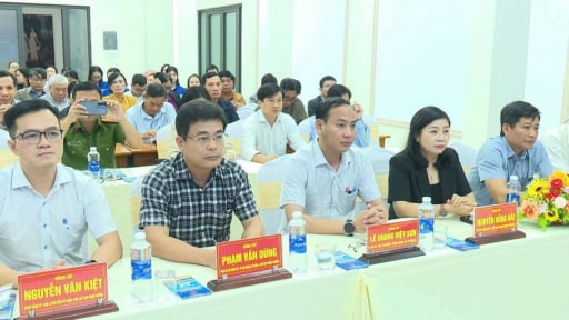 S&aacute;p nhập th&ocirc;n, tổ d&acirc;n phố mới nhất ở Quảng Trị: Phường c&oacute; c&ocirc;ng vi&ecirc;n mang t&ecirc;n l&atilde;nh tụ Cuba giảm 14 khu d&acirc;n cư