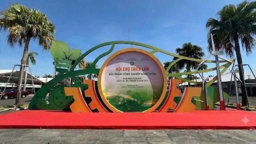 H&agrave;ng ngh&igrave;n sản phẩm c&ocirc;ng nghiệp n&ocirc;ng th&ocirc;n ti&ecirc;u biểu (RISEP) của cả nước sắp c&oacute; mặt tại hội chợ triển l&atilde;m ở Đ&agrave; Nẵng