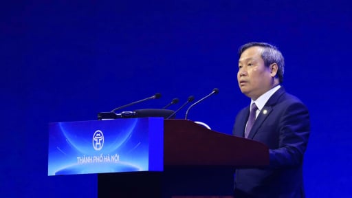 Chủ tịch H&agrave; Nội: Quy hoạch Thủ đ&ocirc; tầm nh&igrave;n 100 năm giải quyết điểm nghẽn đ&ocirc; thị, h&igrave;nh th&agrave;nh cấu tr&uacute;c ph&aacute;t triển mới