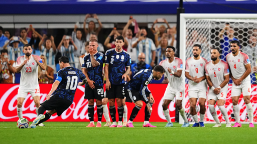 World Cup 2026: Messi th&ocirc;ng minh hơn Gia C&aacute;t Lượng