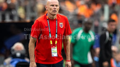 HLV Stale Solbakken - &ldquo;Kiến tr&uacute;c sư&rdquo; gi&uacute;p Na Uy thăng hoa tại World Cup 2026