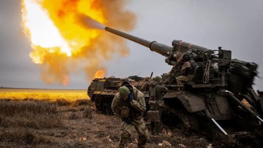 Ukraine gi&aacute;ng đ&ograve;n tấn c&ocirc;ng sấm s&eacute;t, ti&ecirc;u diệt trực thăng, loạt căn cứ hậu cần c&ugrave;ng 2 sở chỉ huy Nga