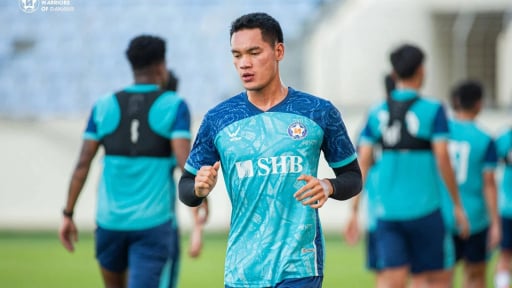 Trung vệ cao 1m81 chia tay H&agrave; Nội FC, gia nhập SHB Đ&agrave; Nẵng