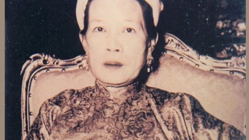 Đức Từ Cung - Mẹ vua Bảo Đại, Ho&agrave;ng th&aacute;i hậu cuối c&ugrave;ng của triều Nguyễn từng phải 'hầu hạ' ai khi mới v&agrave;o cung?