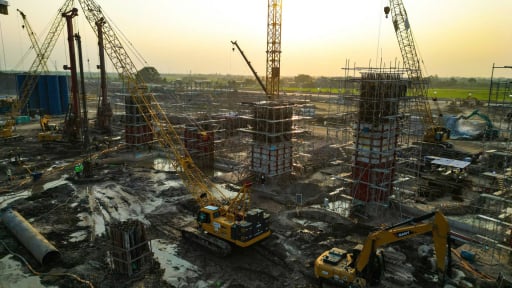 Th&eacute;p H&ograve;a Ph&aacute;t chỉ chiếm khoảng 5% tại dự &aacute;n s&acirc;n vận động H&ugrave;ng Vương của Vingroup