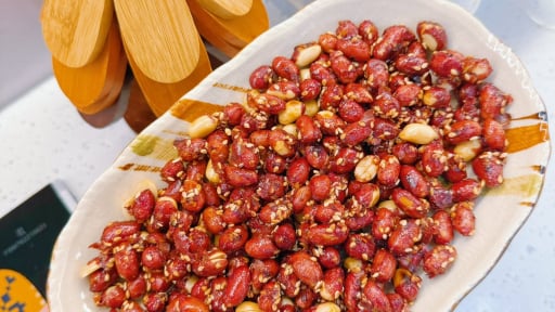 Loại hạt nhỏ xinh, gi&agrave;u protein hơn ng&ocirc;, nhiều vitamin E hơn khoai lang, đem rang tỏi ớt, ăn kiểu g&igrave; cũng ngon