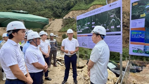Dự &aacute;n hầm đường bộ qua đ&egrave;o Ho&agrave;ng Li&ecirc;n: 'Tắc' mặt bằng ph&iacute;a L&agrave;o Cai, giải ng&acirc;n năm 2026 mới đạt hơn 2,4%