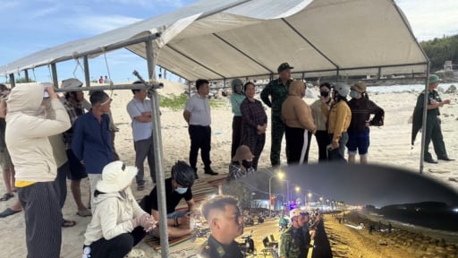 Tắm biển l&uacute;c chạng vạng tối 2 phụ nữ đuối nước tử vong, 1 b&eacute; trai ở Quảng Ng&atilde;i mất t&iacute;ch