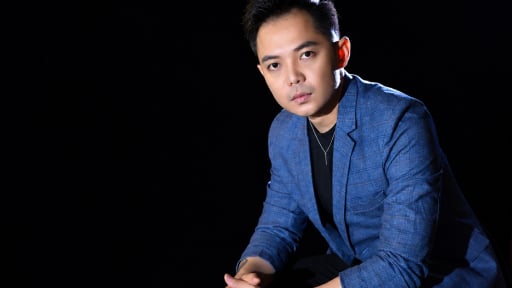 Lối rẽ từ sinh vi&ecirc;n N&ocirc;ng L&acirc;m sang ca sĩ YouTube gi&uacute;p ch&agrave;ng trai t&igrave;m thấy ch&iacute;nh m&igrave;nh 