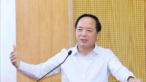 Mỗi đảng vi&ecirc;n, c&aacute;n bộ ng&agrave;nh tuy&ecirc;n gi&aacute;o v&agrave; d&acirc;n vận phải mang trong m&igrave;nh kh&aacute;t vọng cống hiến