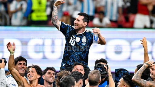 Tỏa s&aacute;ng gi&uacute;p đội nh&agrave; ngược d&ograve;ng trước Anh, Messi khẳng định: 'Argentina kh&ocirc;ng bao giờ l&agrave;m bạn thất vọng'