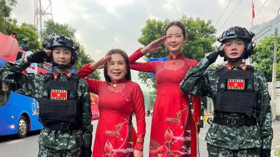 Nghệ sĩ Nhân dân Kim Xuân kể chuyện diễu binh 30/4: 'Tôi vẫn nhớ như in không khí buổi tổng duyệt hôm ấy'