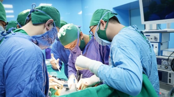 Mất thận vì sỏi thận lâu ngày biến chứng ung thư 