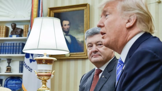 Phía sau 'đòn chính trị' đáng sợ chính phủ Ukraine nhắm vào cựu Tổng thống Poroshenko 