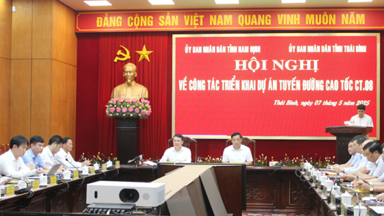 Trước khi sáp nhập với Hà Nam, Ninh Bình, Nam Định thống nhất với Thái Bình làm đoạn đường có 23 cây cầu, thu hồi 410ha đất nông nghiệp