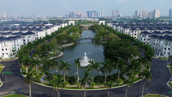 600 căn biệt thự triệu đô tại khu đô thị “đẹp như Châu Âu' nằm phơi sương gió ở phía Tây Hà Nội