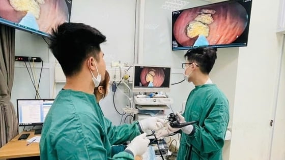 Đau bụng, đầy bụng, khó tiêu kéo dài vì 'thủ phạm' ít gặp 