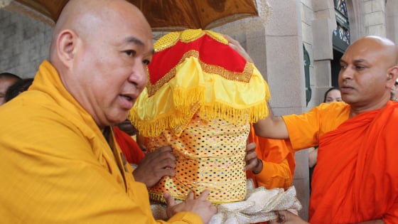 Cung thỉnh xá lợi Đức Phật đến núi Bà Đen ở Tây Ninh