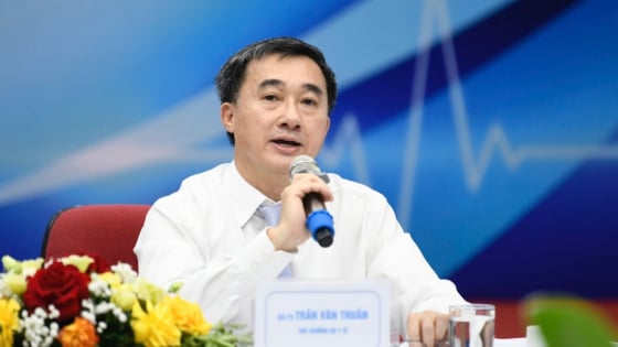 “Sẽ sửa Luật BHYT, tiến tới khám chữa bệnh miễn phí cho toàn dân” 