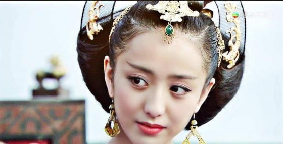 Triệu Phi Yến và em gái đã chấp nhận điều nghiệt ngã nào để được hoàng đế sủng ái?
