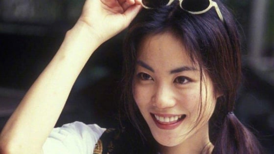Nữ danh ca sống kín tiếng, có cuộc tình đình đám với nam tài tử kém 11 tuổi
